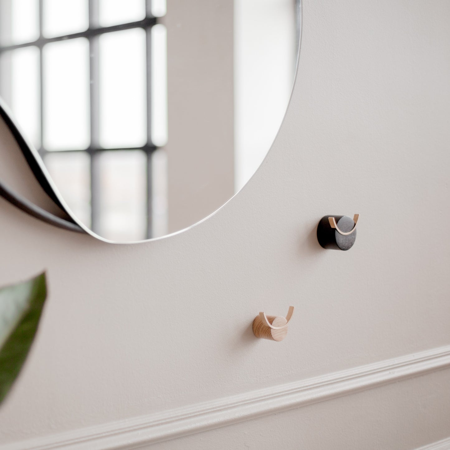 Wandhaken DEER | Eichenholz, Messing