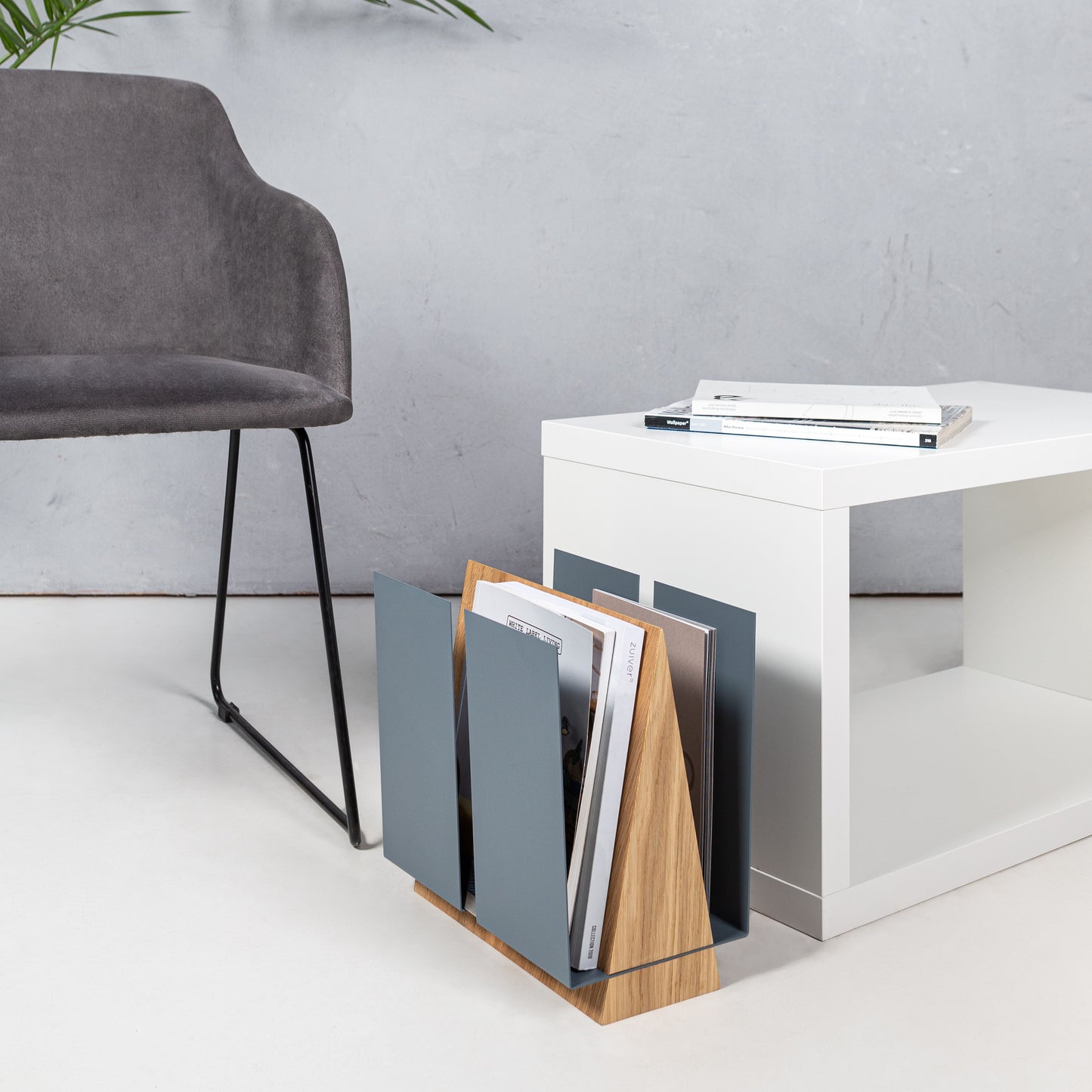 Stehender Magazinhalter WINGS